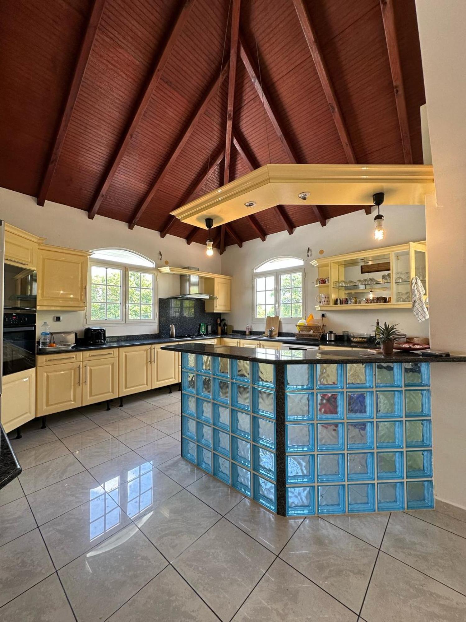 Guadeloupe Guesthouse ปอร์-หลุยส์ ภายนอก รูปภาพ